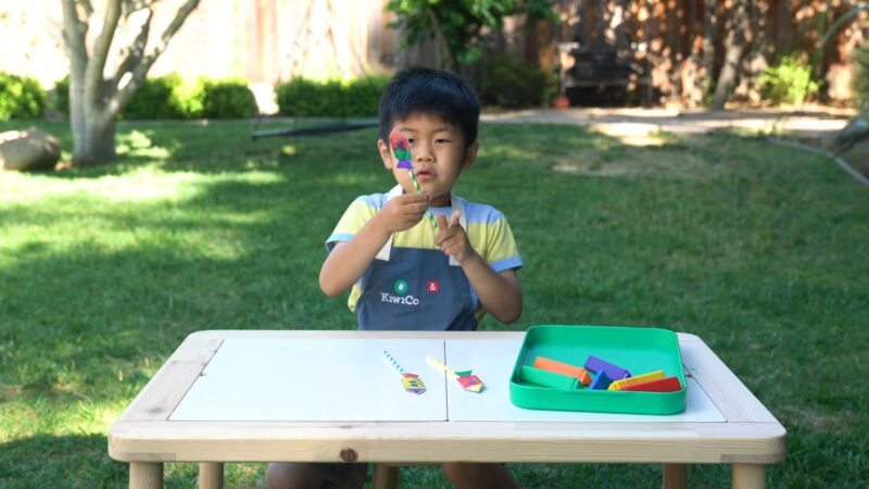 How to Make Straw Rockets